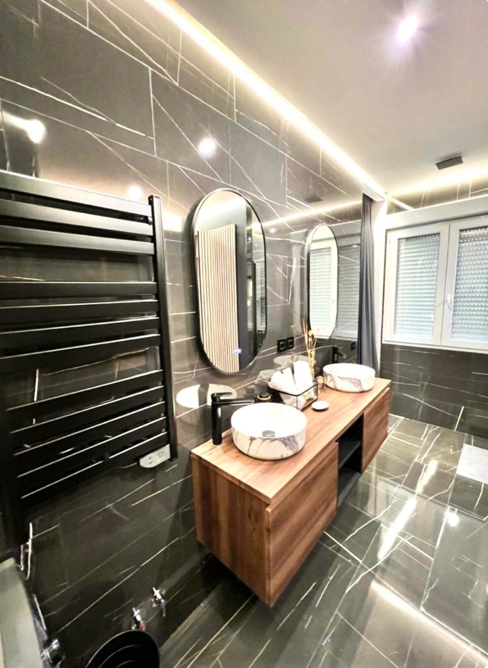 Luxury And Elegant Apartment Madrid Buitenkant foto