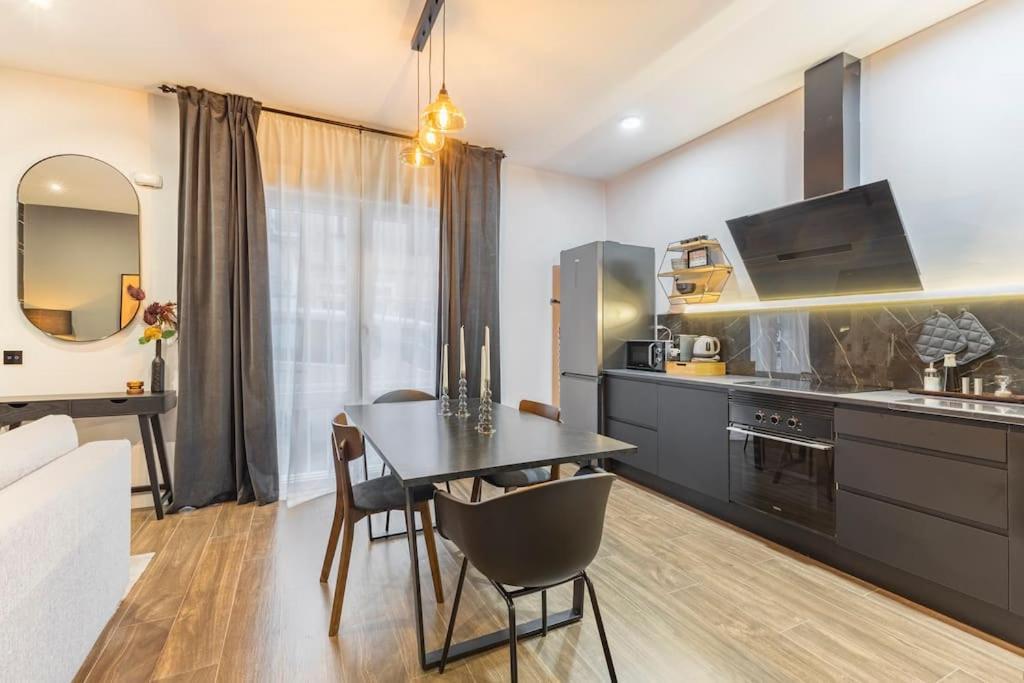 Luxury And Elegant Apartment Madrid Buitenkant foto