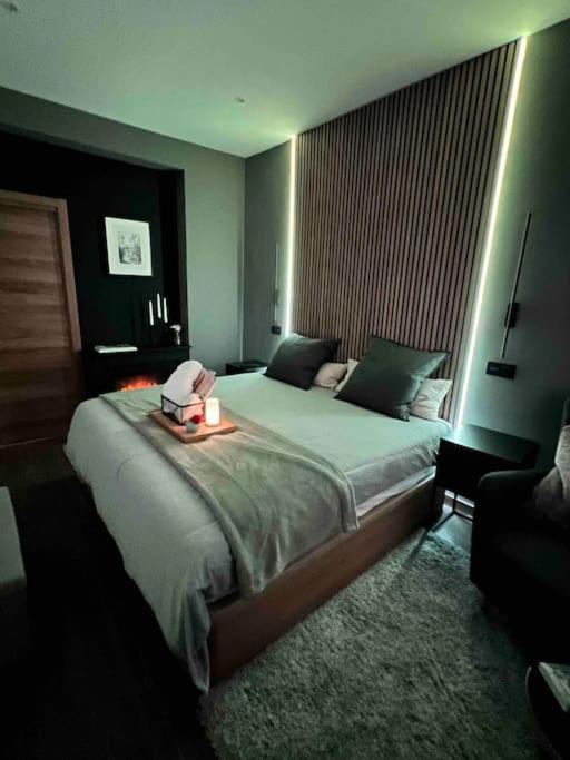 Luxury And Elegant Apartment Madrid Buitenkant foto
