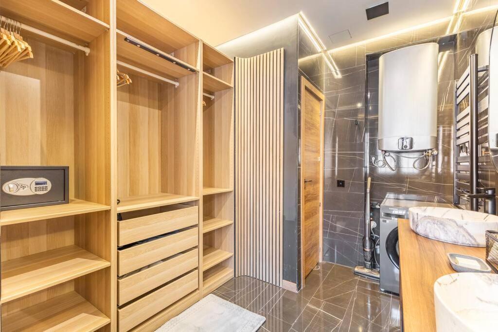 Luxury And Elegant Apartment Madrid Buitenkant foto